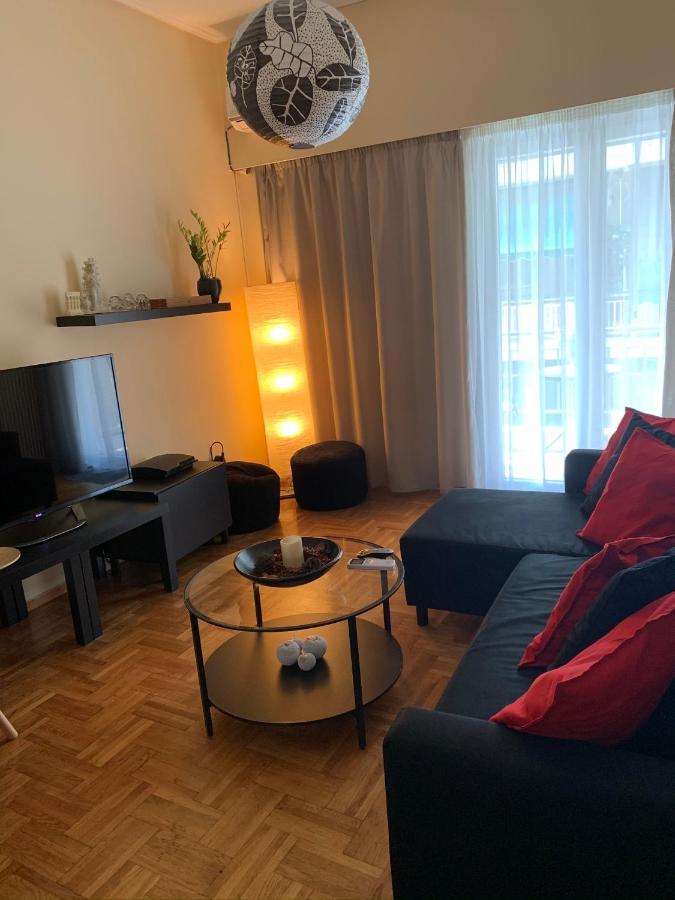 Renovated Cozy Apartment Near To Acropolis Athen Exterior foto