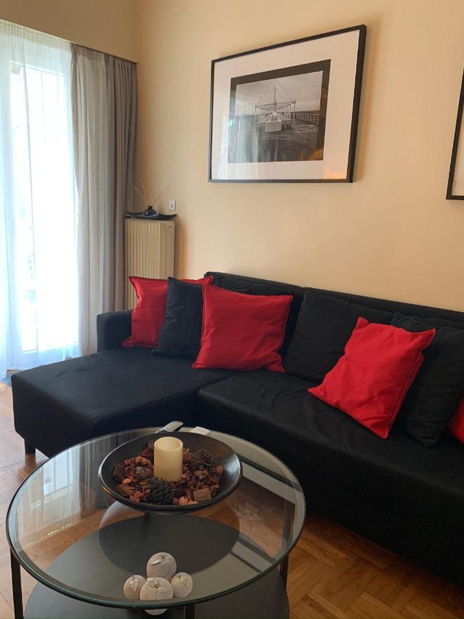 Renovated Cozy Apartment Near To Acropolis Athen Exterior foto