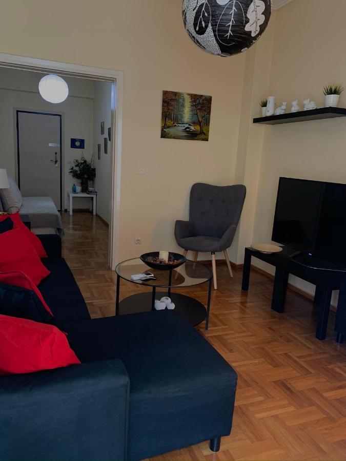 Renovated Cozy Apartment Near To Acropolis Athen Exterior foto