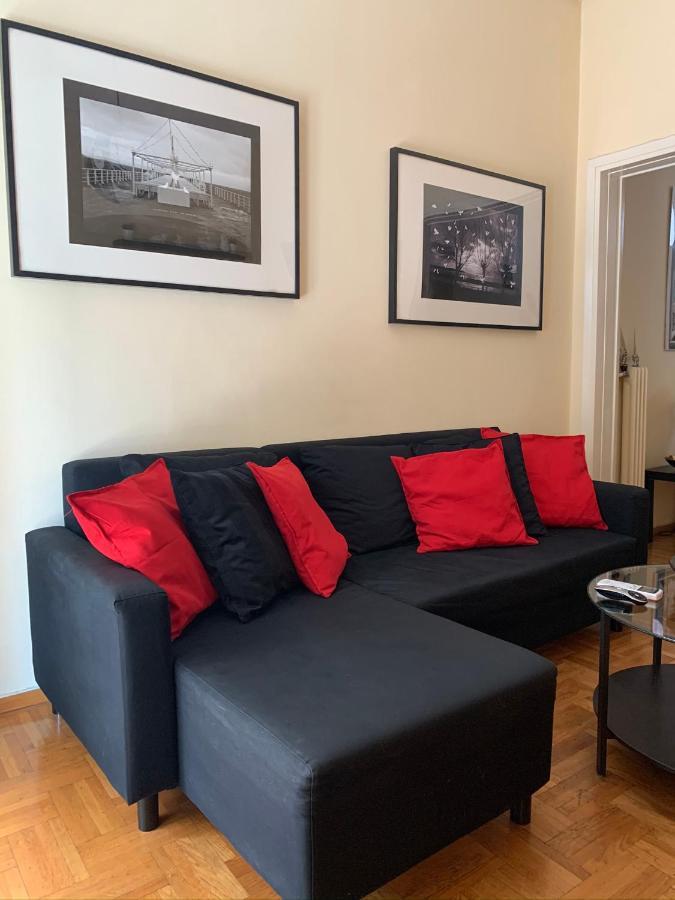 Renovated Cozy Apartment Near To Acropolis Athen Exterior foto