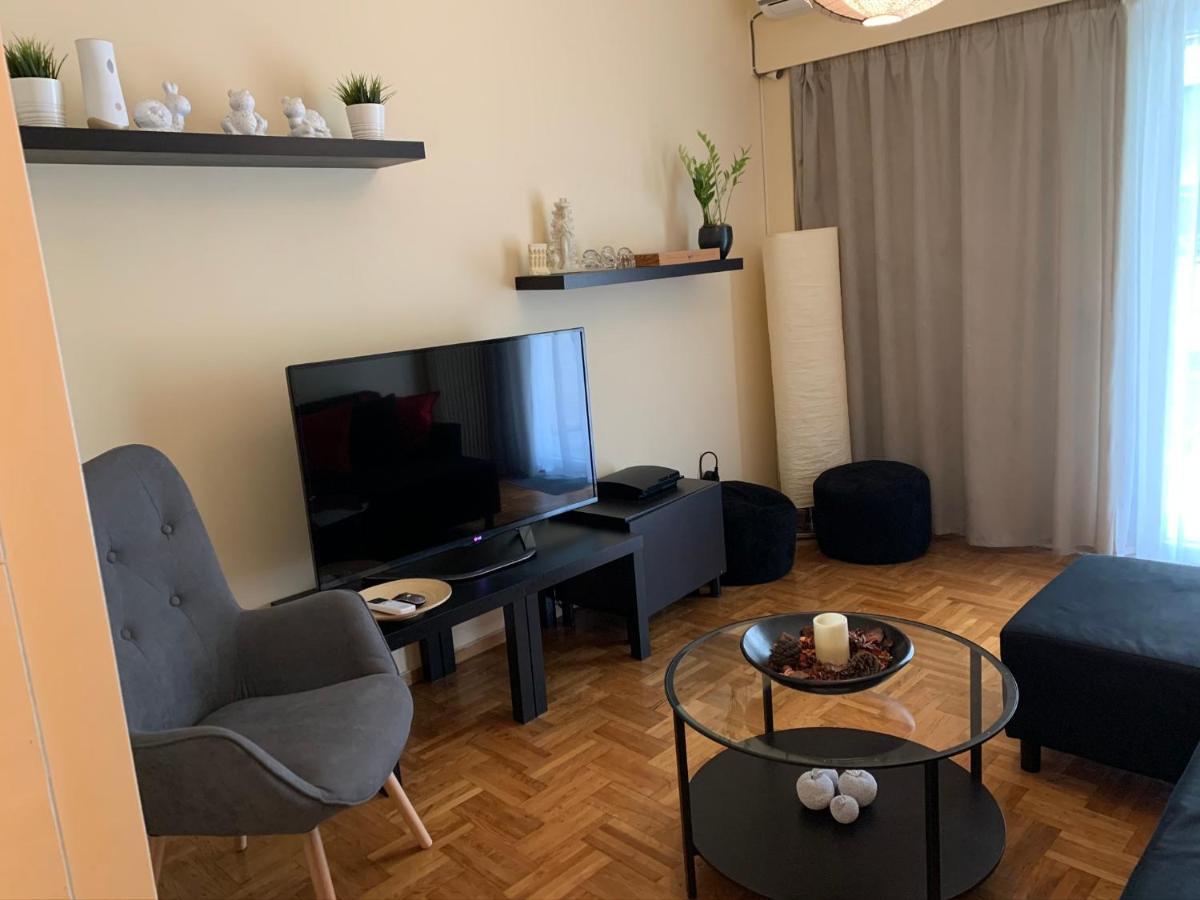 Renovated Cozy Apartment Near To Acropolis Athen Exterior foto