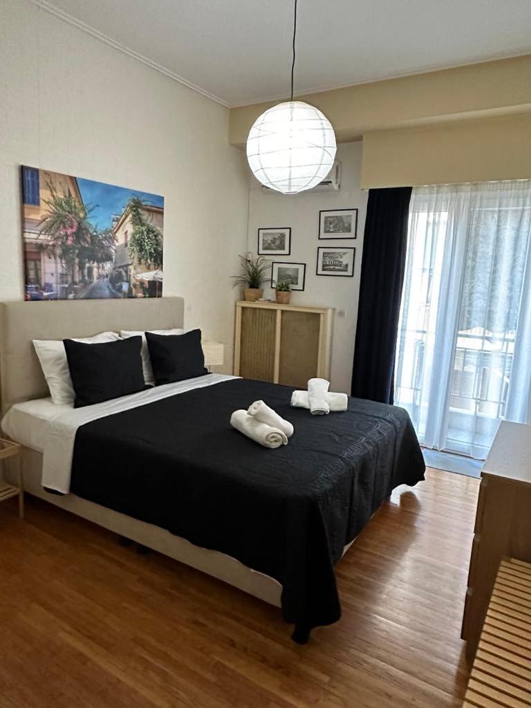 Renovated Cozy Apartment Near To Acropolis Athen Exterior foto