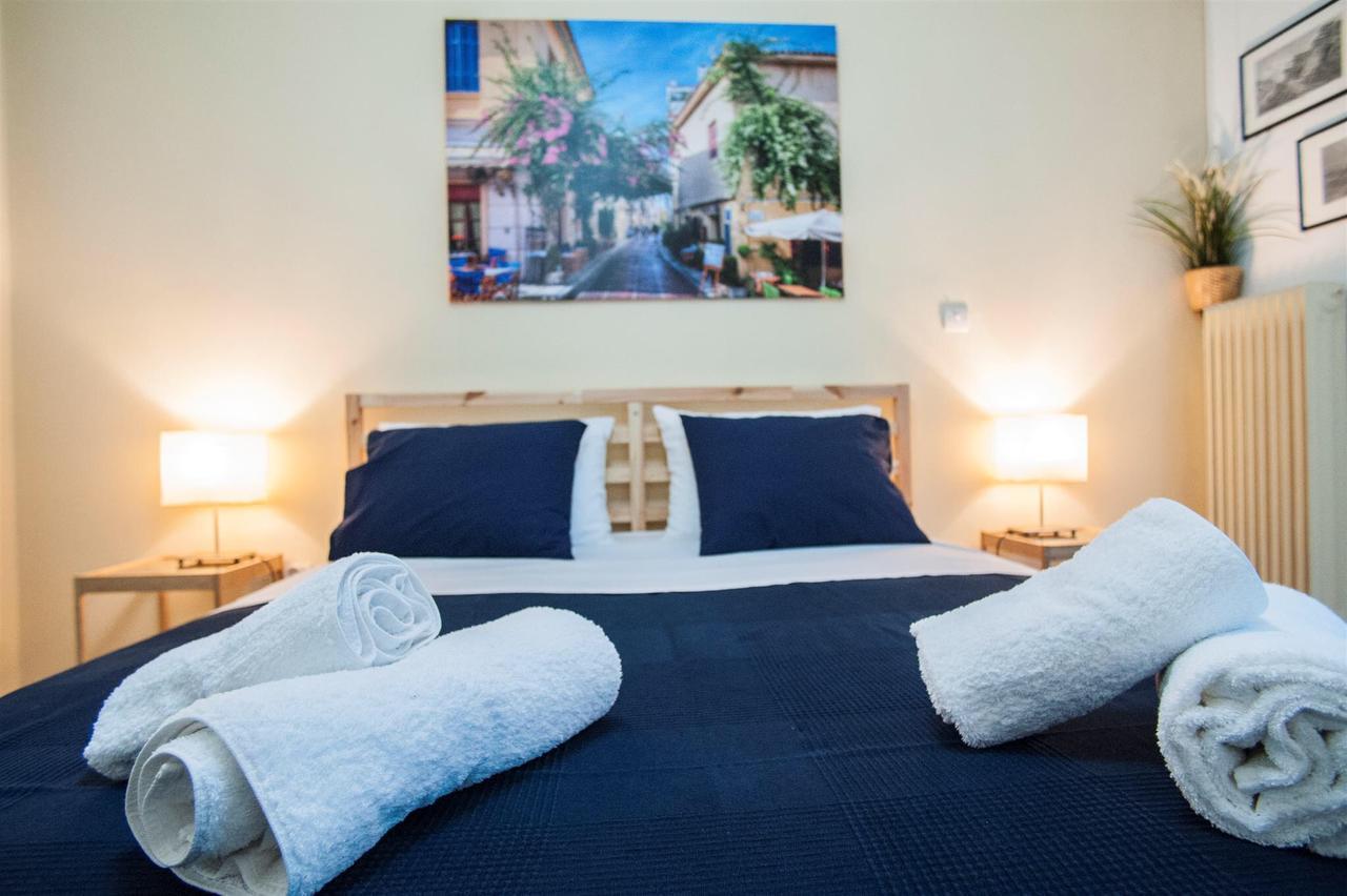 Renovated Cozy Apartment Near To Acropolis Athen Exterior foto