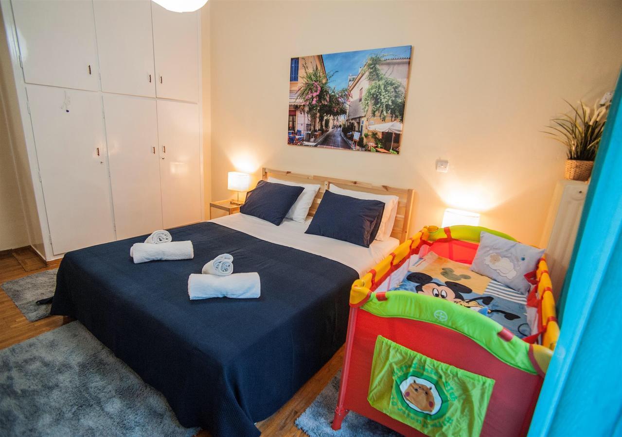 Renovated Cozy Apartment Near To Acropolis Athen Exterior foto