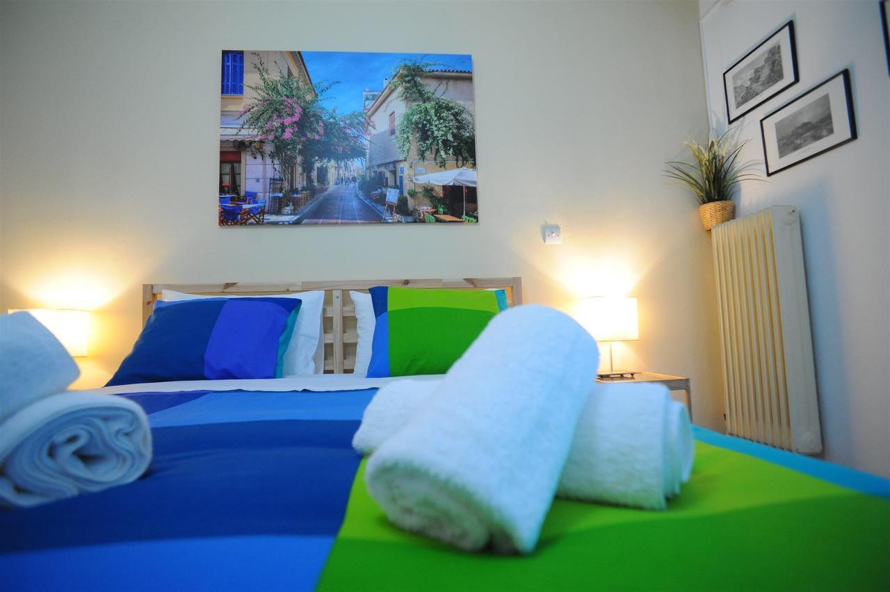 Renovated Cozy Apartment Near To Acropolis Athen Exterior foto